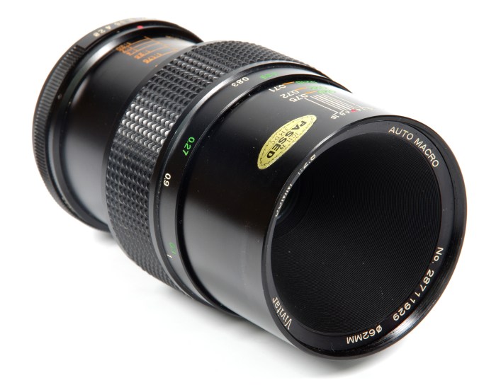 Vivitar 55mm macro auto lens vintage review ephotozine handling features specification