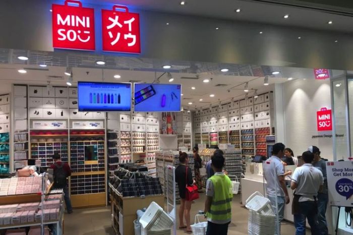 Miniso gerai toko ilustrasi dok buka sma lowongan smk lulusan cek sini pengalaman membuatmu dirugikan ratusan rahasia dua dalam