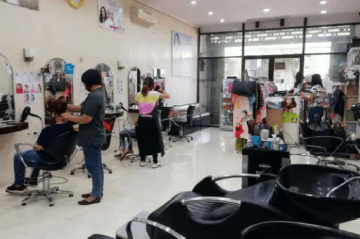 Daftar harga perawatan rambut di salon